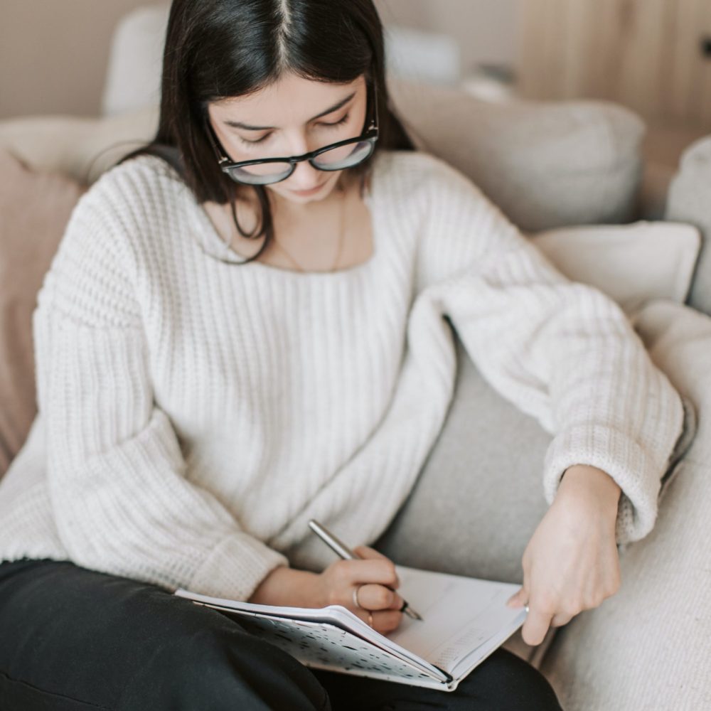 pexels-vlada-karpovich-4050341 pexels-vlada-karpovich-4050341